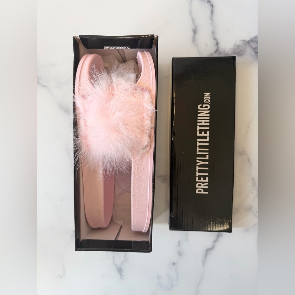 PrettyLittleThing Pink Faux Feather Slide Sandals | EU 39 (Fits US 8) | NIB - Picture 3 of 5